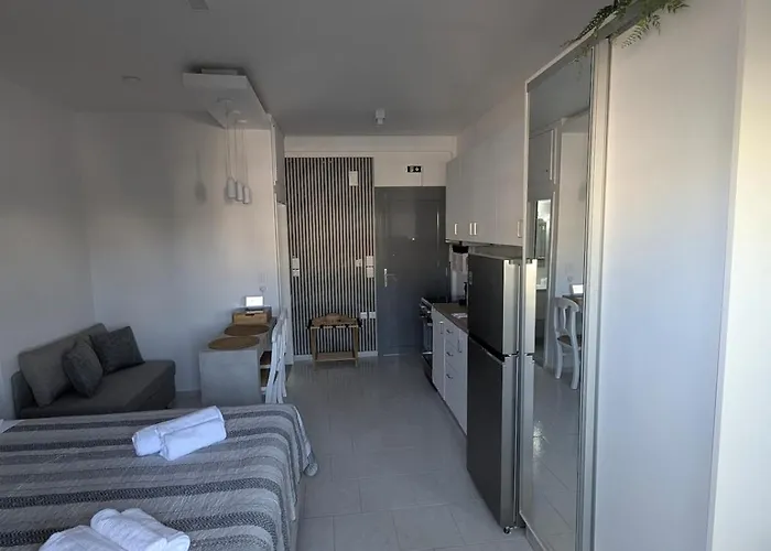 Pixel Palace * Rhodes City