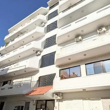 Pixel Palace Апартаменти *