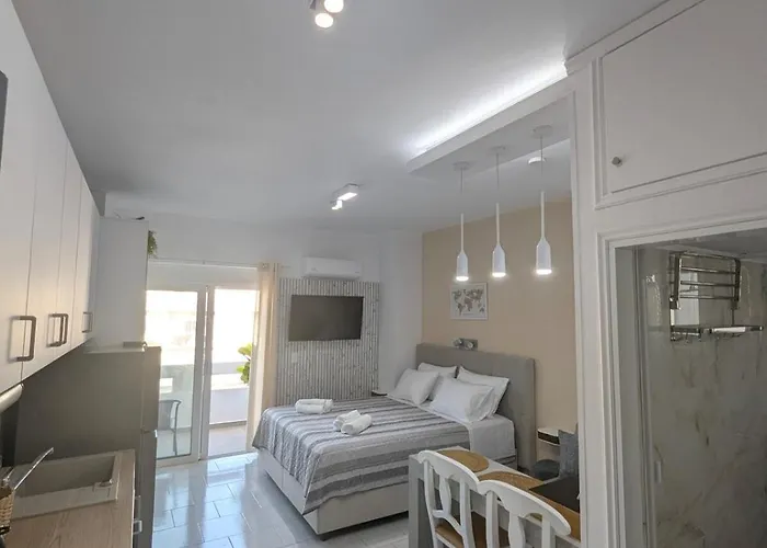 Pixel Palace Rhodes City